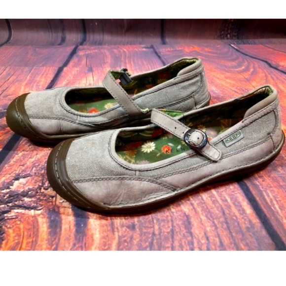 Keen Shoes - Keen Mary Jane Shoes Grey Mary Janes Canvas Leather Gray Keen Mary Janes Size 10